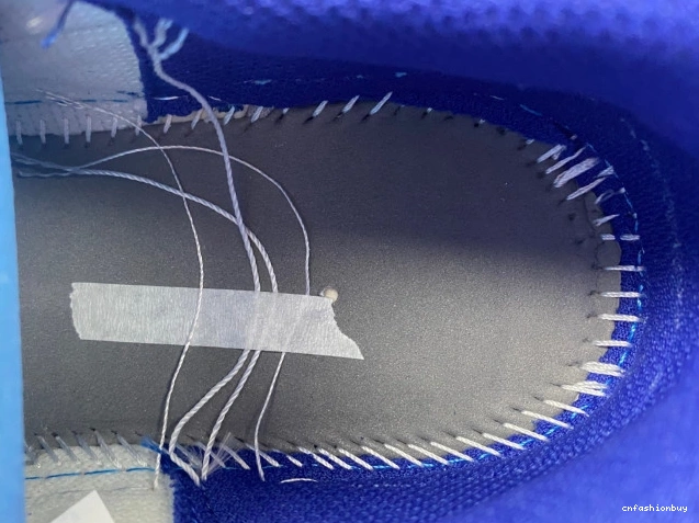 SCOTT AIR JORDAN X CUSTOM OFF-WHITE DM7890-101 1 X TRAVIS 1123